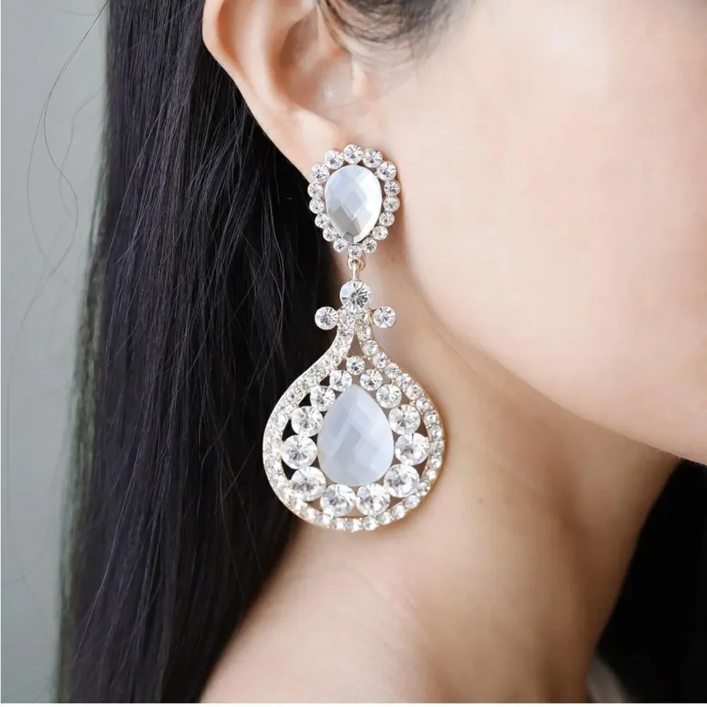 BijouStudios Clip On Earrings yellow gold